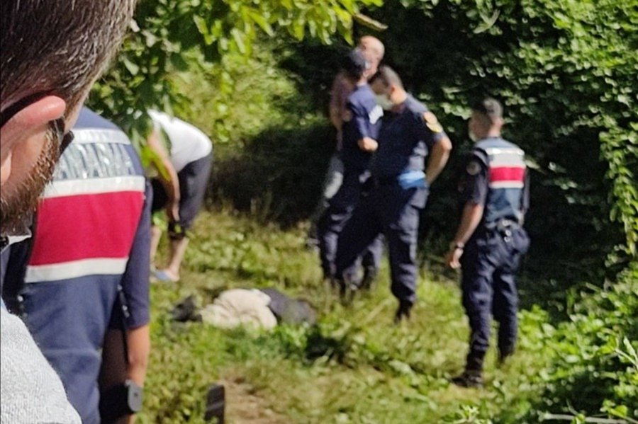 ORMANLIK ALANDA CESET BULUNDU