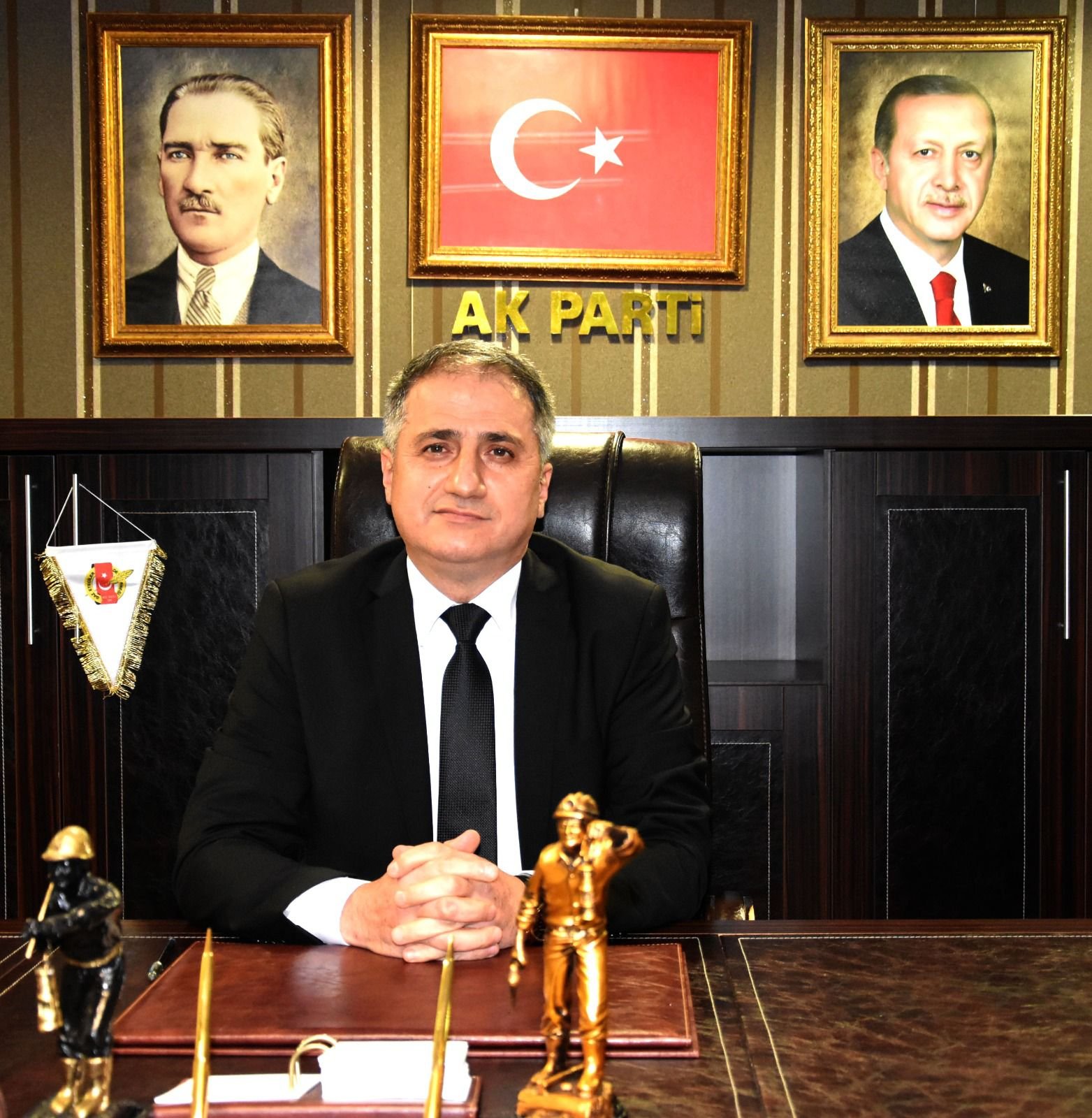 BOZKURT, AK PARTİ’ NİN YIL DÖNÜMÜNÜ  KUTLADI