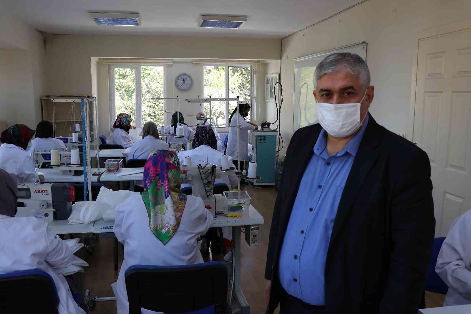 Maden şehit aileleri hem öğreniyor hem üretiyor