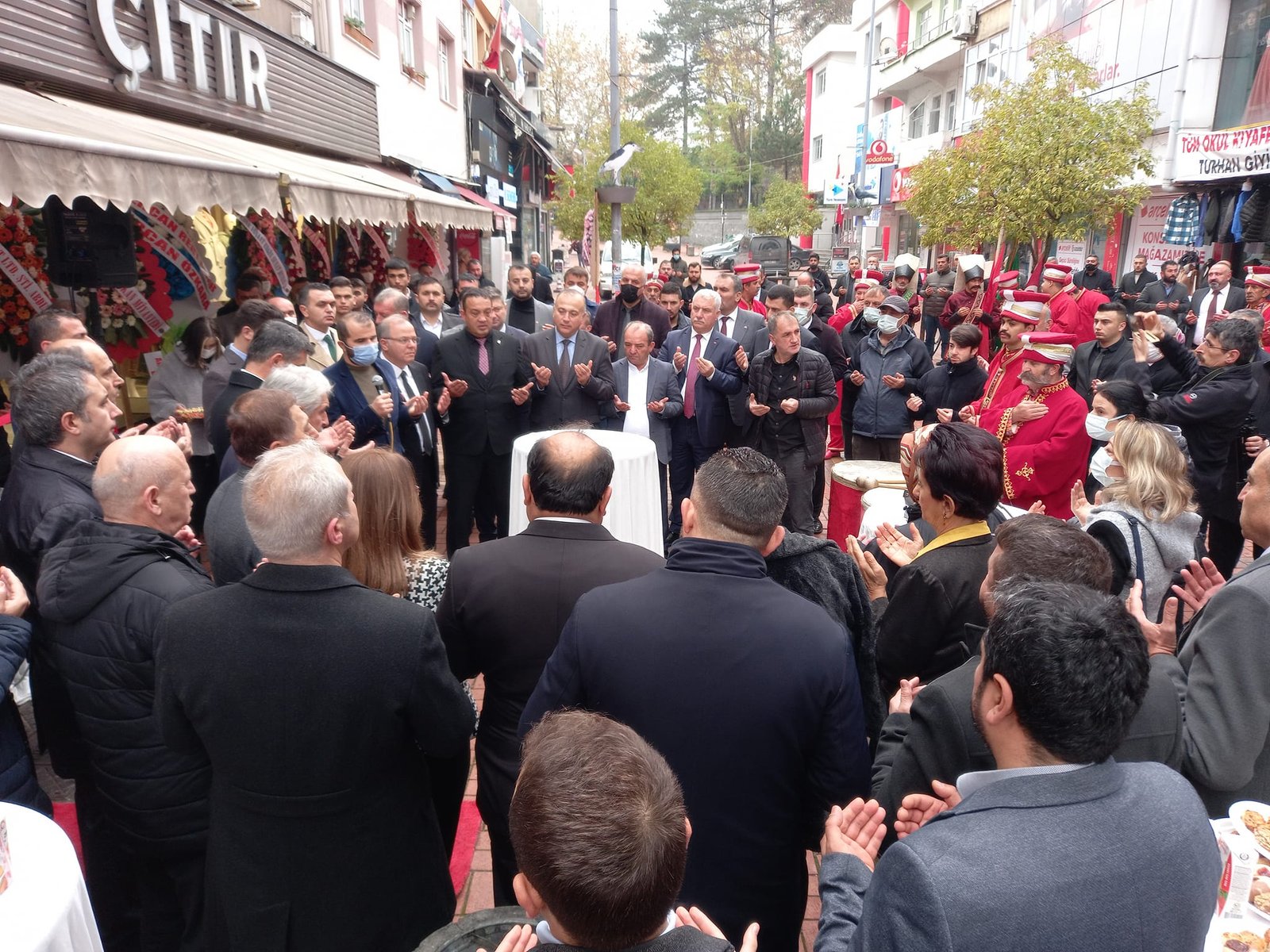 MHP ÇAYCUMA İLÇE BAŞKANLIĞI HİZMETE AÇILDI