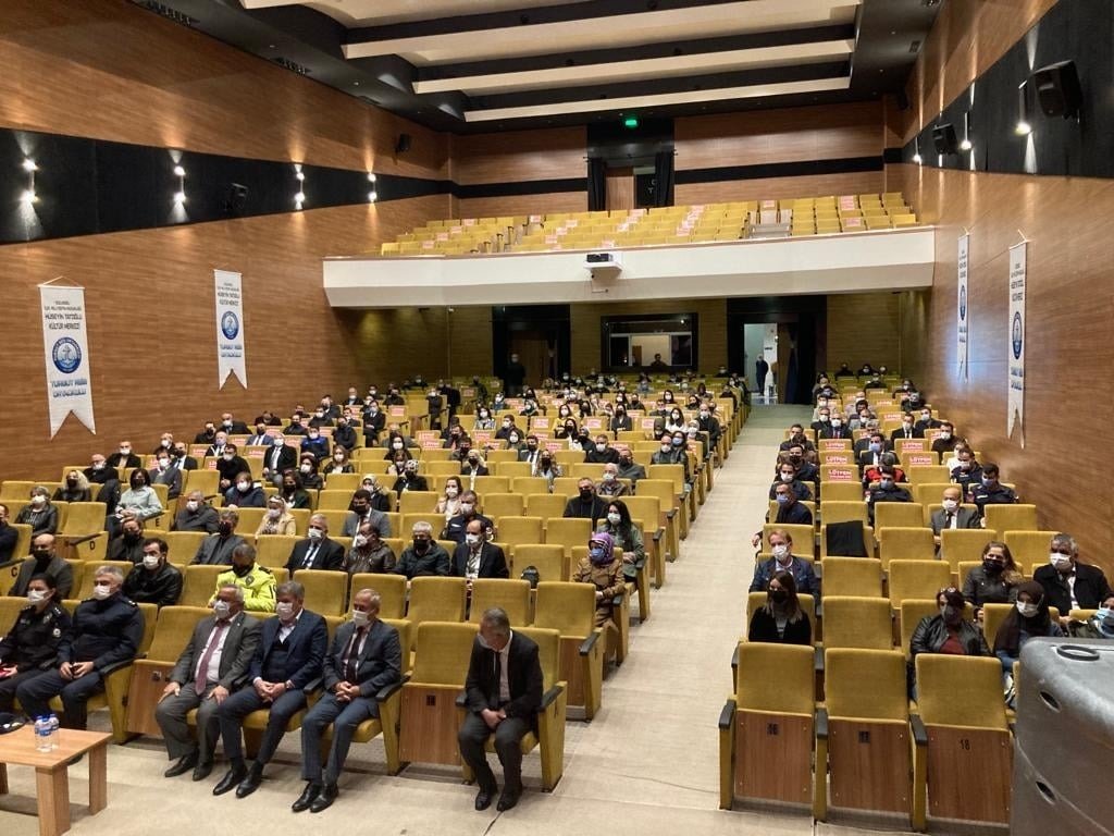 Öğrencilerin huzur ve güvenliğini sağlamak için toplantı yapıldı