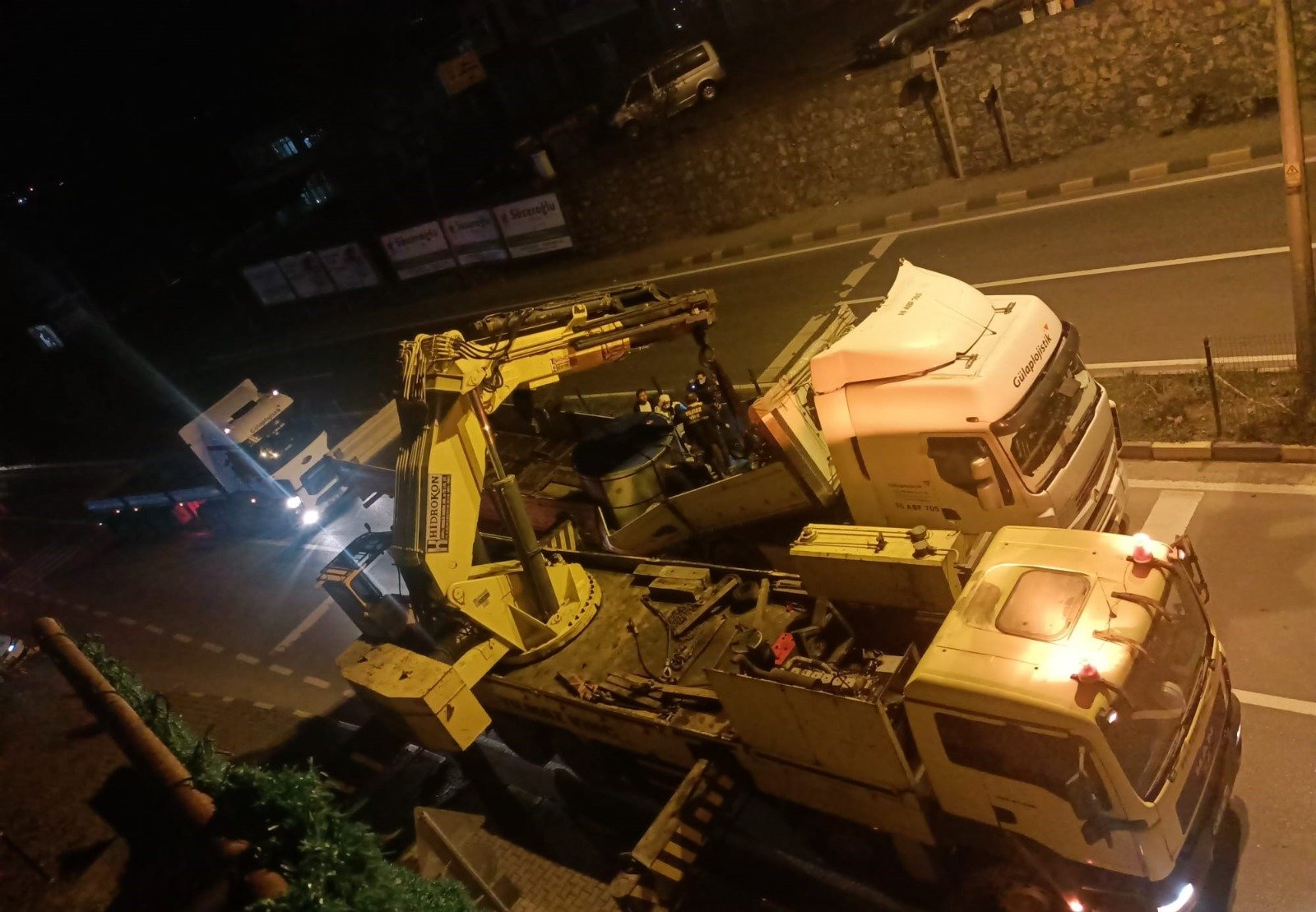Alaplı’da ani fren yapınca olanlar oldu!