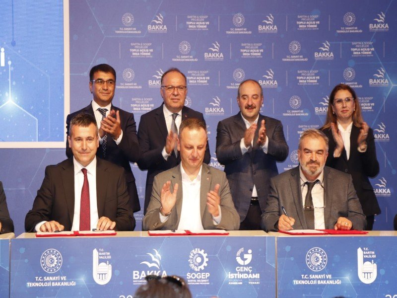 Sanayi ve Teknoloji Bakanı Sn.Mustafa Varank’ın Bartın İlindeki Programı İçerisinde Bulunan SOGEP Projelerinin İmza Töreni Yapıldı.