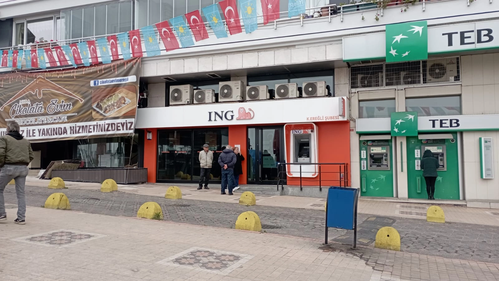 EREĞLİ’DE BİR BANKA ŞUBESİ KAPANIYOR