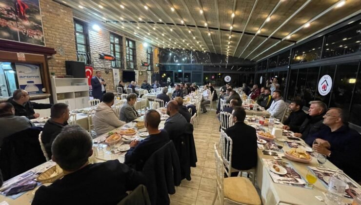 Başkan Ulupınar, Fen İşleri Müdürlüğü Ekibiyle Akşam Yemeğinde Bir Araya Geldi