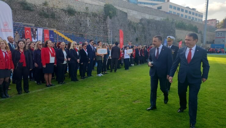 Zonguldak’ta 29 Ekim coşkusu