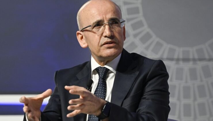 Meclis’e Gelen Bakan Şimşek’i Abaküsle Karşıladılar: CHP’li Vekillerden Sert Tepkiler