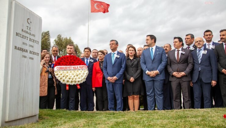 Özgür Özel, Bülent Ecevit’i Kabri Başında Andı