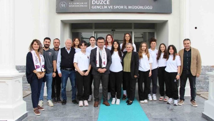 Genç Basketbolculardan İl Müdürü İsa Yazıcı’ya Ziyaret