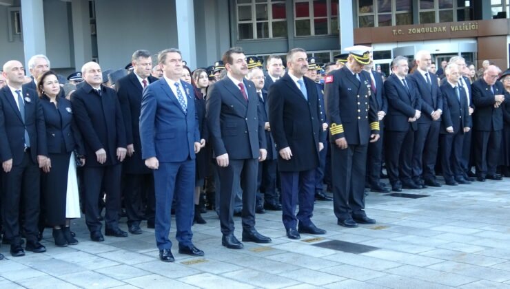 Saat 09.05’te Zonguldak’ta hayat durdu