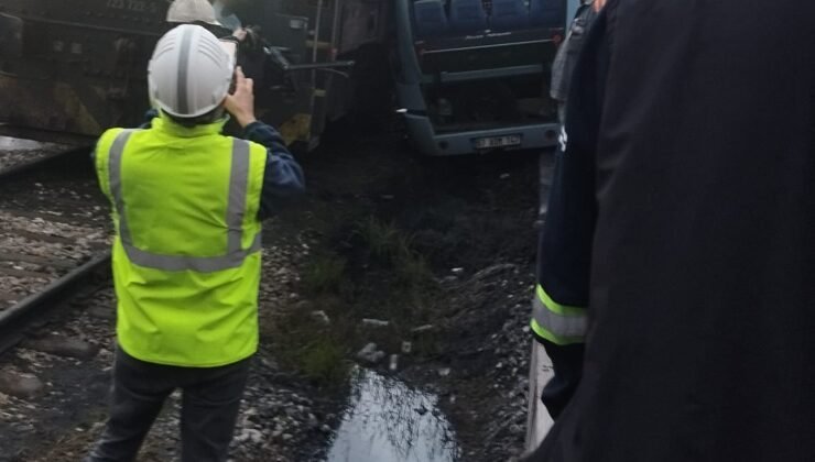 Erdemir’de Tren İşçi Servisine Çarptı: 15 Yaralı