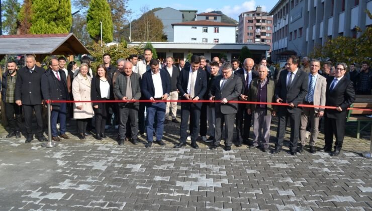 Zonguldak Meslek Yüksekokulu Spor Sahasının Açılışı Gerçekleştirildi