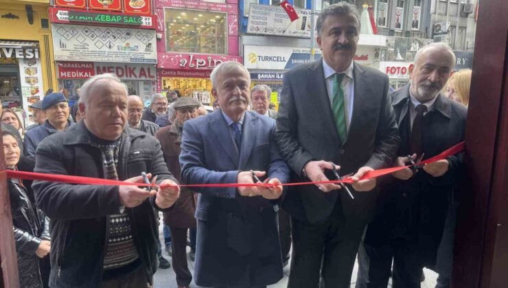 11 kursiyerin 47 bastonu sergilendi