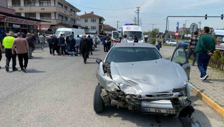 iki aracın çarpıştığı kazada 7 kişi yaralı