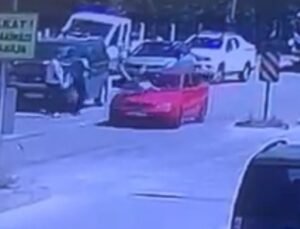 Yola aniden çıkan 7 yaşındaki çocuğa otomobil çarptı