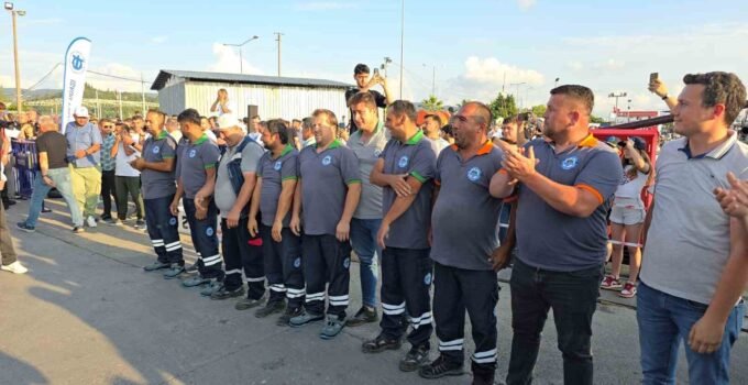 Süpürgeyi bıraktılar, halatı tuttular