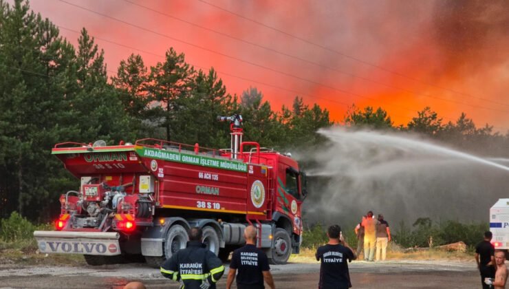 Karabük’teki orman yangınları kontrol altına alındı: 2 uçak, 25 helikopter, 763 araç, 2 bin 400 personel görev yaptı