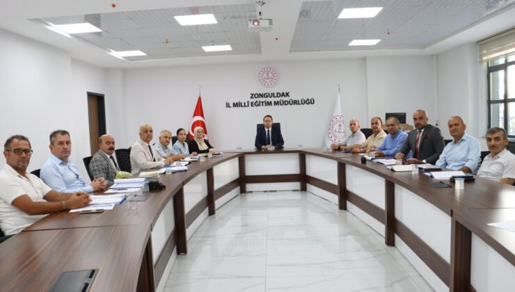 Zonguldak’ta İlçe Millî Eğitim Müdürleri Değerlendirme Toplantısı yapıldı