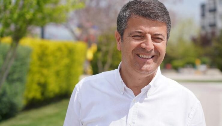 Adıyaman Belediye Başkanı Abdurrahman Tutdere görevine iade edildi