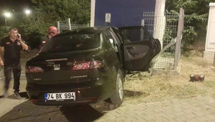 Alkollü sürücü virajı alamayıp elektrik trafosuna çarptı