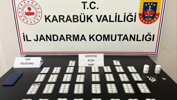 Karabük İl Jandarma’dan Uyuşturucu Operasyonu: 353 Sentetik Ecza Hap Ele Geçirildi