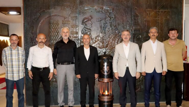 MHP’den Demir’e ziyaret