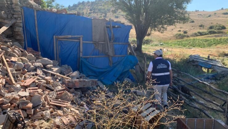 Sındırgı depreminde 729 bina ağır hasarlı tespit edildi