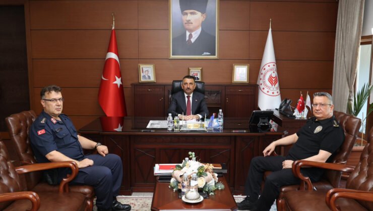 Zonguldak Valiliği’nde Haftalık Asayiş ve Güvenlik Toplantısı Gerçekleştirildi