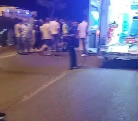 Zonguldak’ta otomobil yayalara çarptı: 3 yaralı