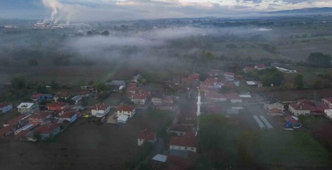 Bolu’da sis denizi kartpostallık manzaralar oluşturdu