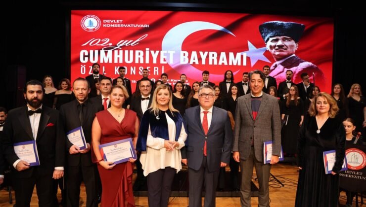 BEUN’da Cumhuriyet’in 102. Yılı Gurur ve Coşkuyla Kutlandı