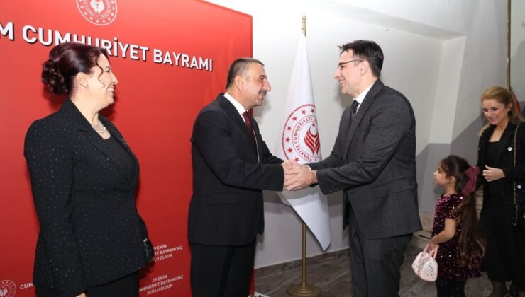 Zonguldak’ta 29 Ekim resepsiyonu Polisevi’nde düzenlendi