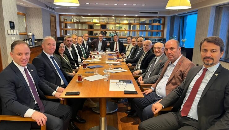 Cumhuriyet Halk Partisi Karadeniz İl Başkanları Toplantısı gerçekleştirildi