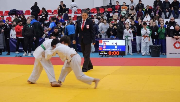 9. Uluslararası Madenci Kupası Judo Turnuvası Zonguldak’ta start aldı