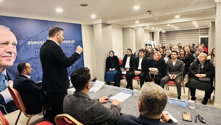 AK Parti Zonguldak teşkilatı mahalle başkanlarıyla istişarede buluştu