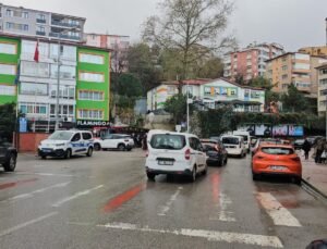 Anaokulu önünde kayan kamyonet 4 yaşındaki çocuğun ölümüne yol açtı