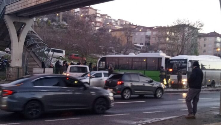 Karadeniz Ereğli’de buzlanma zincirleme kazaya neden oldu