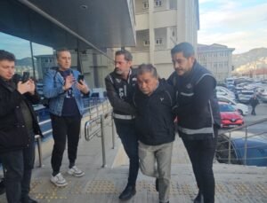 Kozlu’da dini duyguları istismar ettiği öne sürülen 70 yaşındaki R.E. adliyeye sevk edildi