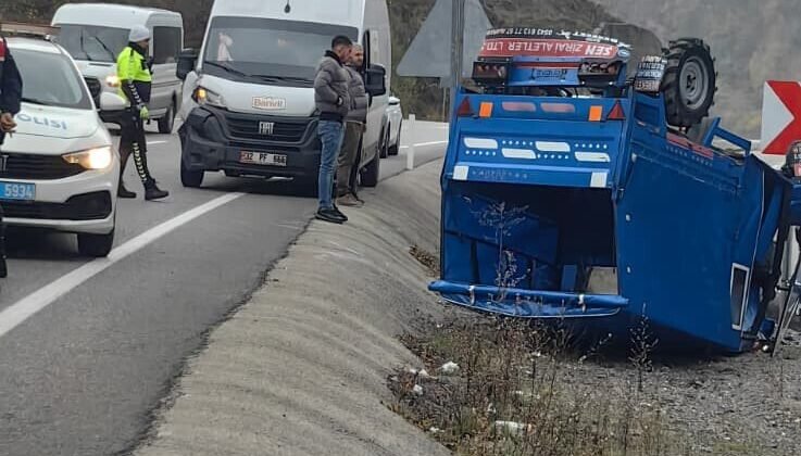 Zonguldak-Ankara Karayolunda Kaza; patpat ile ticari araç çarpıştı
