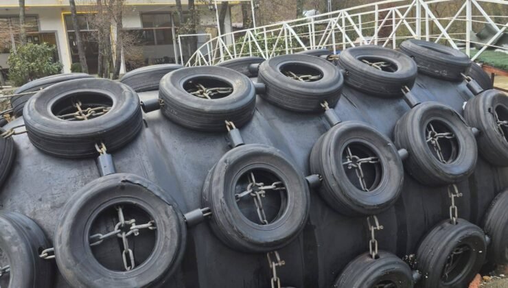 Zonguldak’ta fırtınanın getirdiği dev cisim paniğe neden oldu