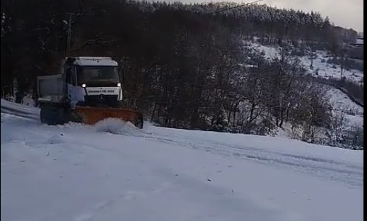 Zonguldak’ta Kar Mücadelesi: Kapanan İstanbul Yolu Yeniden Ulaşıma Açıldı