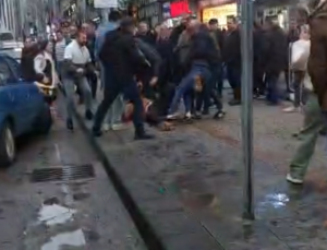 Zonguldak’ta yol verme kavgası: Cadde ortasında yumruklar konuştu