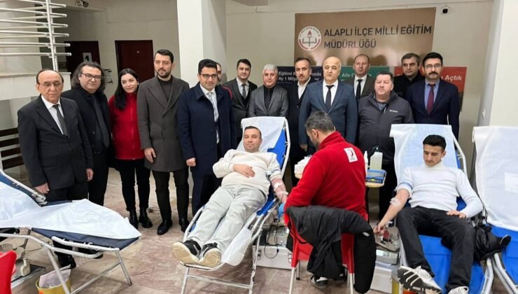 Alaplı Kaymakamlığı’nda kan bağışı etkinliği başarıyla gerçekleştirildi