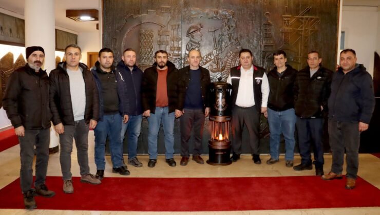 Emekliye ayrılan madencilerden GMİS’e ziyaret