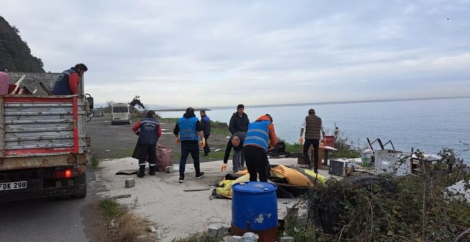 Plajlar Bölgesi Kaçak Yapı Ve İşgallerden Temizlendi