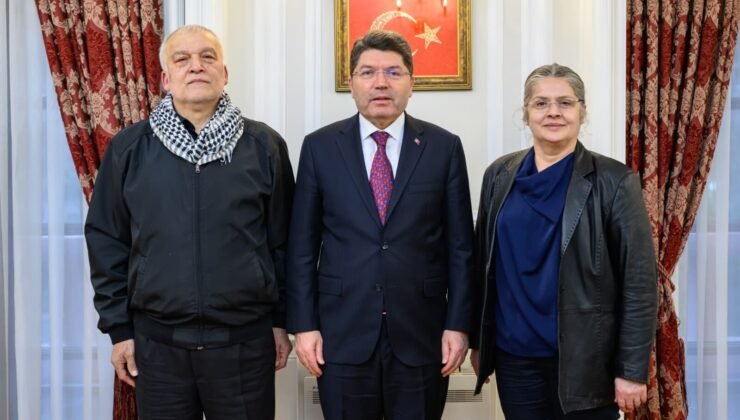 Zonguldaklı Girişimci Aynur Abla’dan Bakan Tunç’a Ziyaret