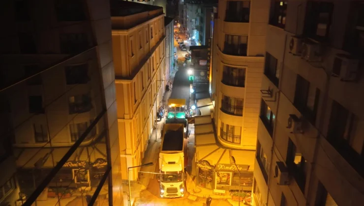 Alsancak’ta Altyapısı Tamamlanan Sokaklar Asfaltlanıyor