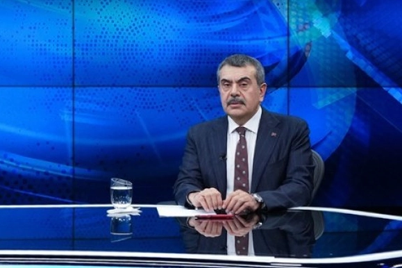 Bakan Tekin: Ramazan Eleştirilerinin Çoğu 'Niyet Okuma'