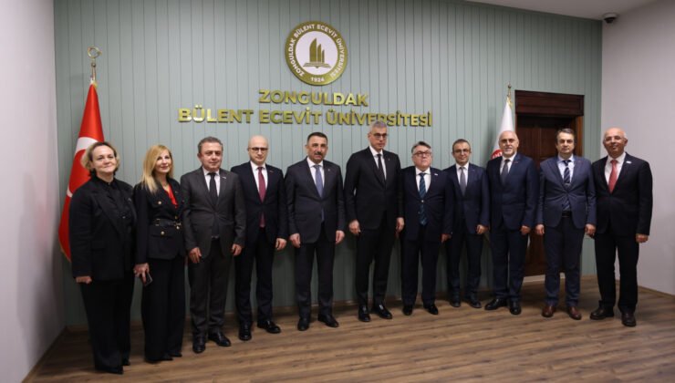 BEUN’da, Bakan Prof. Dr. Memişoğlu Başkanlığında Sağlıklı Türkiye Yüzyılı Toplantısı Gerçekleştirildi