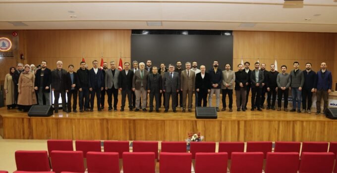 BEUN İlahiyat Fakültesi 2025-2026  Akademik Kurul Toplantısı Gerçekleştirildi